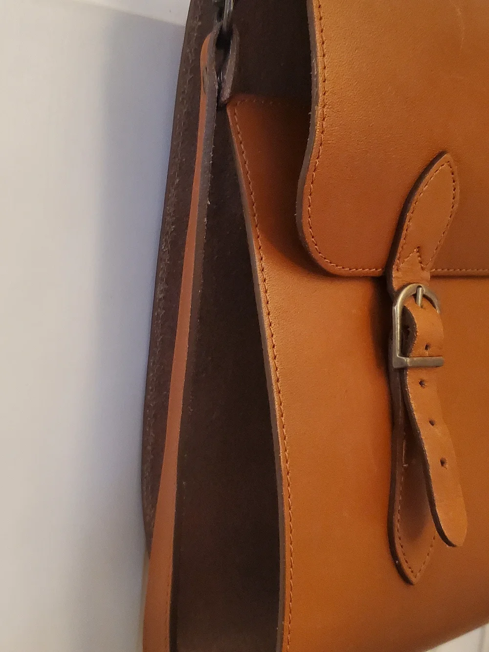 Leegin Saddle Leather Bed roll? Book strap? Bard LARP, Renaissance Fair